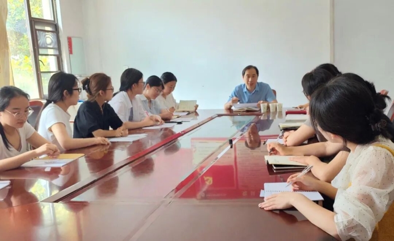 我校副校长张臻教授深入药学与医学技术学院开展专题调研